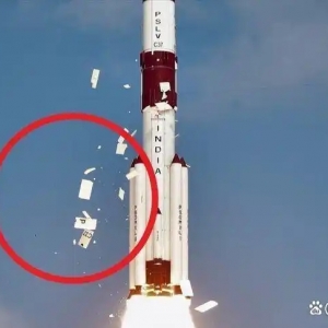 向全球宣布，中國研發顛覆性無人機，空中瞬時分體，瓦解防空系統 ...